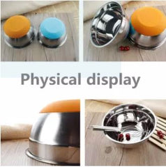 5 Piece Stainless Steel Mixing Storage Nesting Bowls Set with Lids And Silicone Bottom