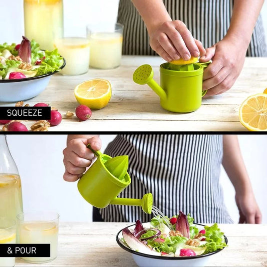 Watering Can-Shaped Manual Hand Juicer – Playful Watering Lemon Juicer with Flip Lid for Storage